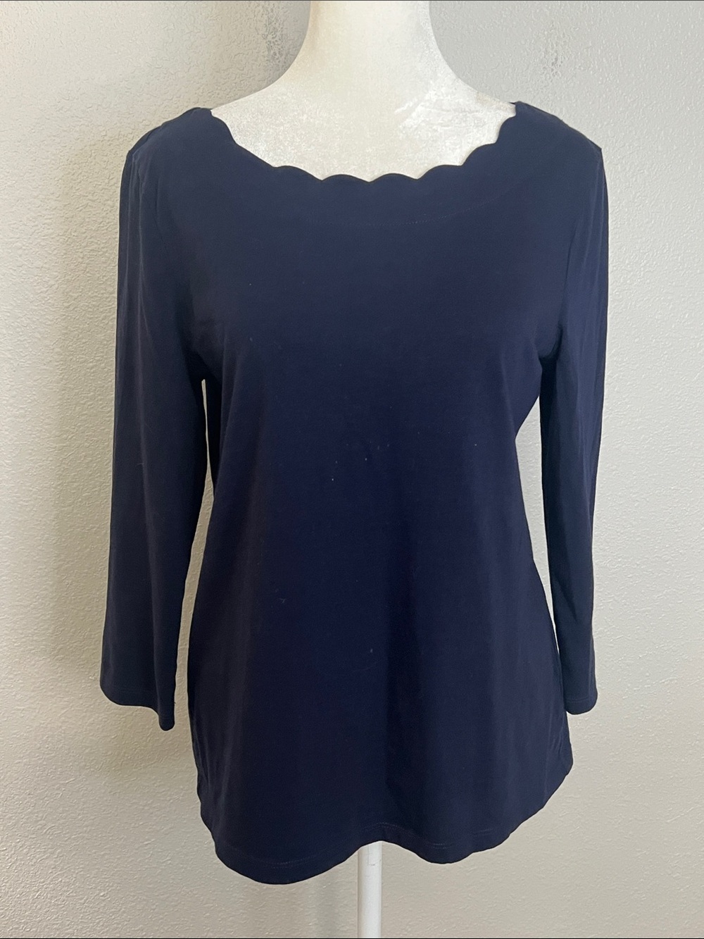 Talbots Scalloped Boatneck 3/4 Sleeve tShirt Blue Size Small